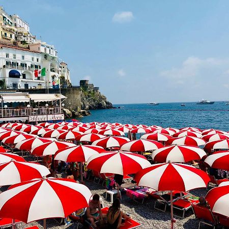 La Piazzetta Hotel Amalfi Buitenkant foto