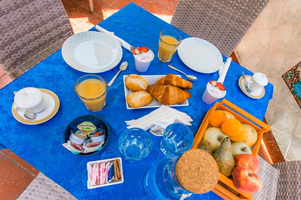 La Piazzetta Hotel Amalfi Buitenkant foto