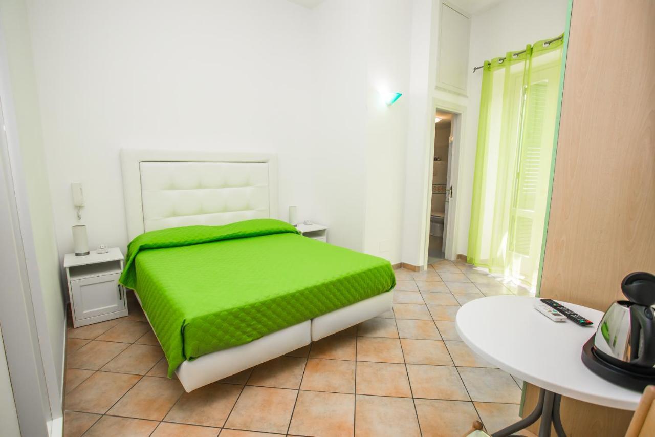 La Piazzetta Hotel Amalfi Buitenkant foto