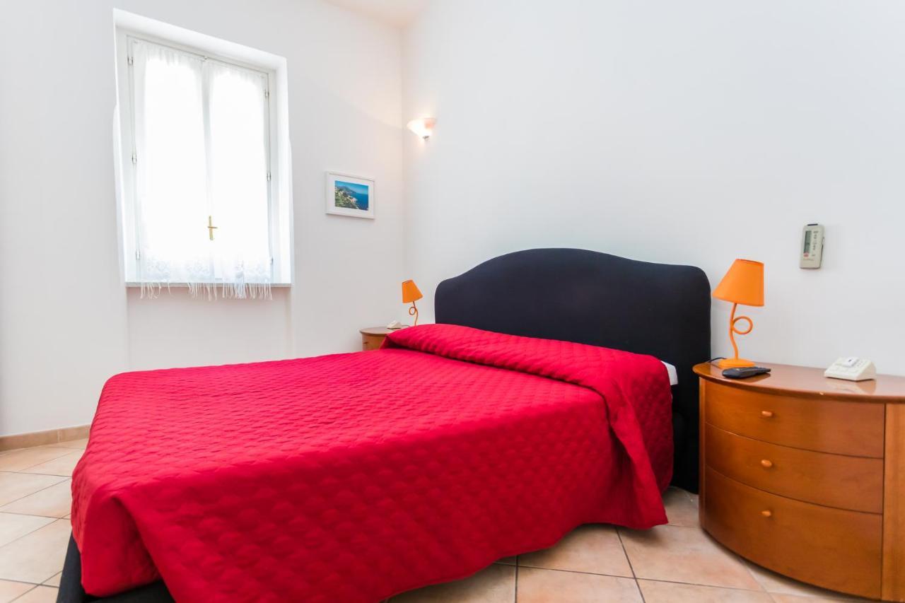 La Piazzetta Hotel Amalfi Buitenkant foto