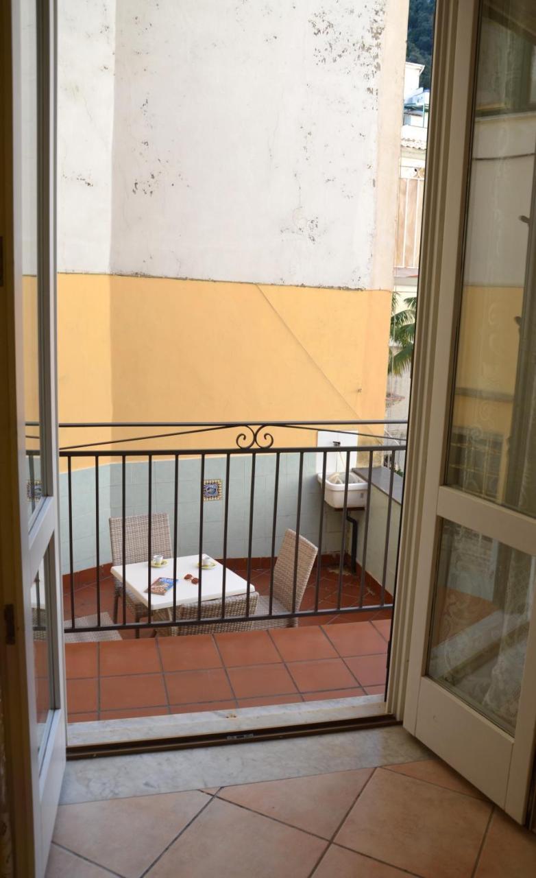 La Piazzetta Hotel Amalfi Buitenkant foto